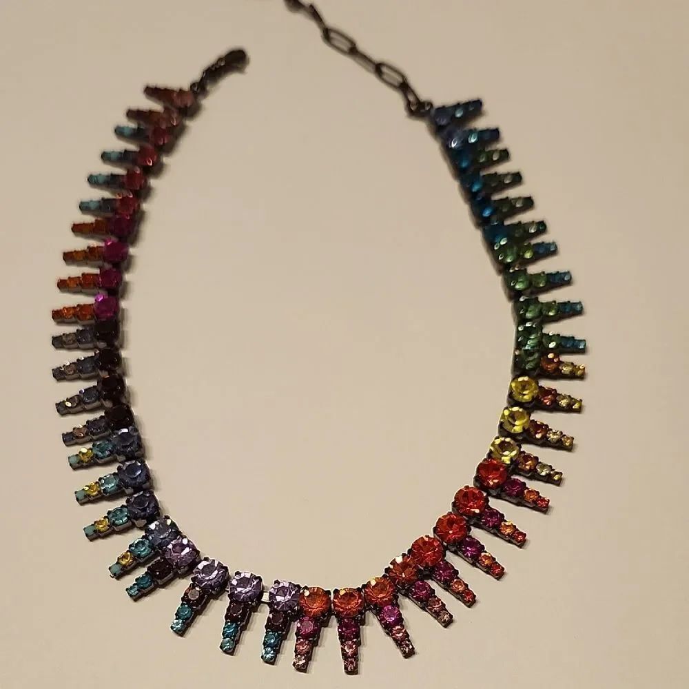 Extremely RARE HTF Elizabeth Cole Adrianna Necklace